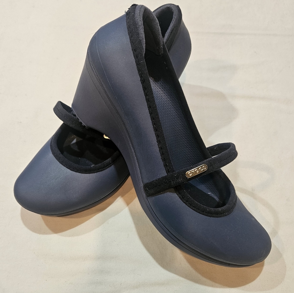 CROCS Wedge dress shoes